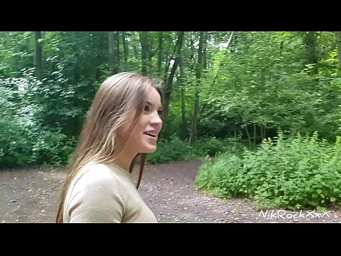 ❤️ Suxerinlle a Evelina que fodemos nun lugar público! Ela dixo que si. Entón fodiuna no cu e corme na súa boca. Entón ela cabreouse. ️ Follar na pornografía gl.hentaisaturn.ru ️❤